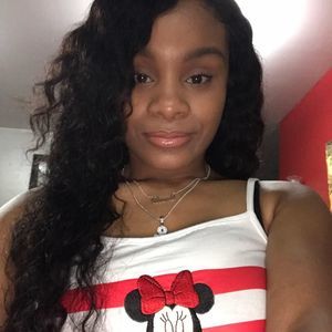 Meet your Posher, Dana